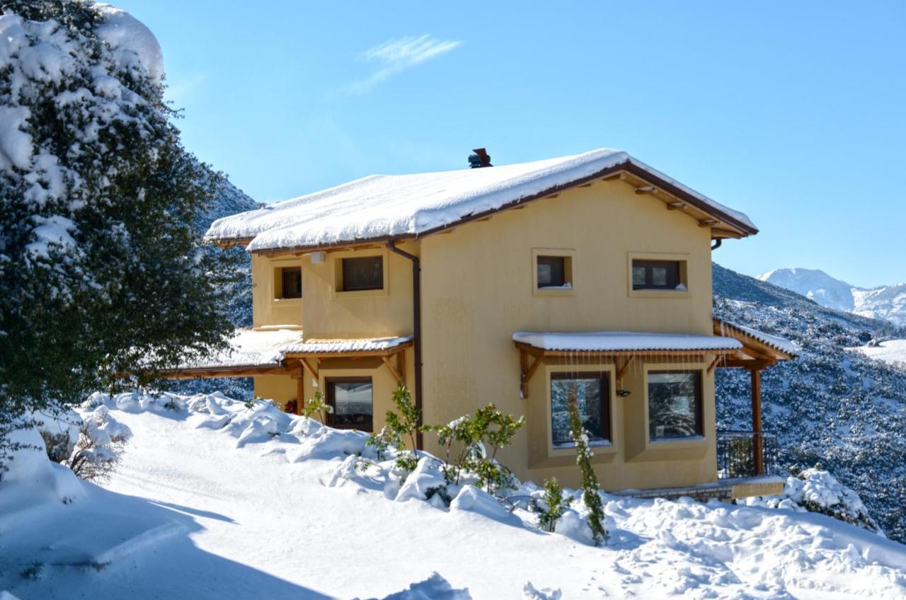 Levandes Houses Kalavryta Exterior foto